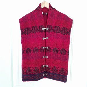 Nordic-Style Wool Sweater Vest with Metal Closures Pink Size L